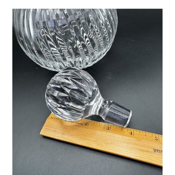 Vtg Towle Leaded Crystal Decanter Ribbed Swirl Design & Stopper Elegant Barware - Picture 11 of 11
